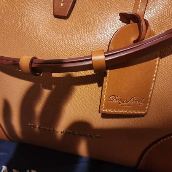 DOONEY&BOURKE SATCHEL - Picture 5 of 14